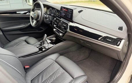 BMW 5 серия, 2018 год, 5 150 000 рублей, 16 фотография