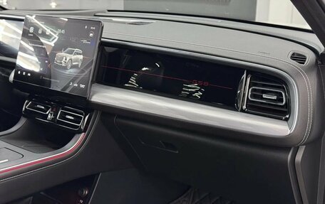 GAC GS8, 2024 год, 3 400 000 рублей, 28 фотография