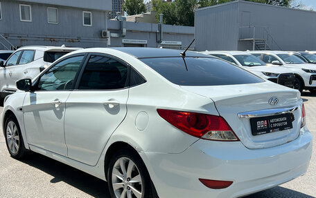 Hyundai Solaris II рестайлинг, 2012 год, 530 000 рублей, 4 фотография