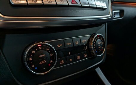 Mercedes-Benz GL-Класс, 2015 год, 3 000 000 рублей, 21 фотография
