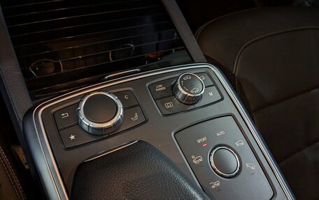Mercedes-Benz GL-Класс, 2015 год, 3 000 000 рублей, 23 фотография