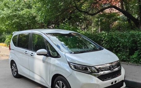 Honda Freed II, 2020 год, 1 430 000 рублей, 1 фотография