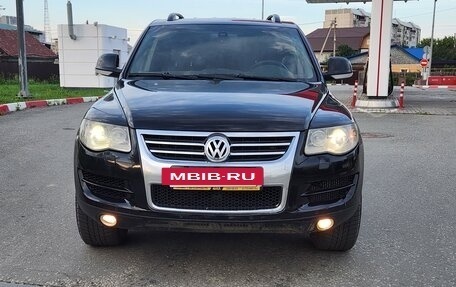 Volkswagen Touareg III, 2008 год, 890 000 рублей, 2 фотография