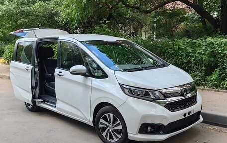 Honda Freed II, 2020 год, 1 430 000 рублей, 2 фотография