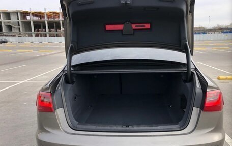 Audi A6, 2011 год, 1 500 000 рублей, 22 фотография