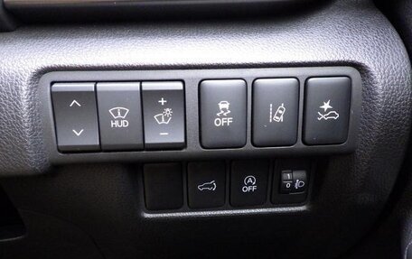 Mitsubishi Eclipse Cross, 2022 год, 2 000 000 рублей, 16 фотография