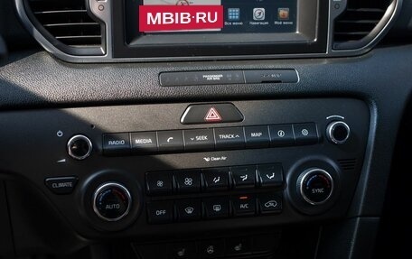 KIA Sportage IV рестайлинг, 2017 год, 1 699 000 рублей, 18 фотография