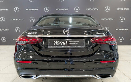Mercedes-Benz E-Класс, 2022 год, 4 805 000 рублей, 6 фотография