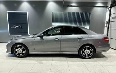 Mercedes-Benz E-Класс, 2011 год, 1 380 000 рублей, 2 фотография