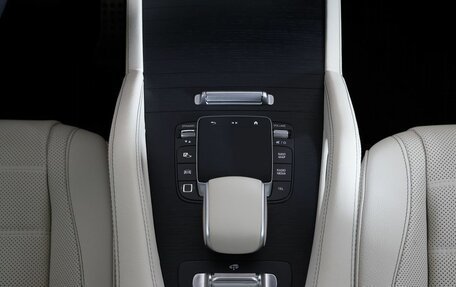 Mercedes-Benz GLS, 2025 год, 16 000 000 рублей, 30 фотография