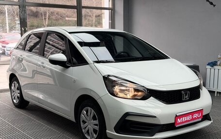 Honda Fit, 2022 год, 1 135 005 рублей, 1 фотография