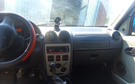 Renault Logan I, 2006 год, 180 000 рублей, 8 фотография