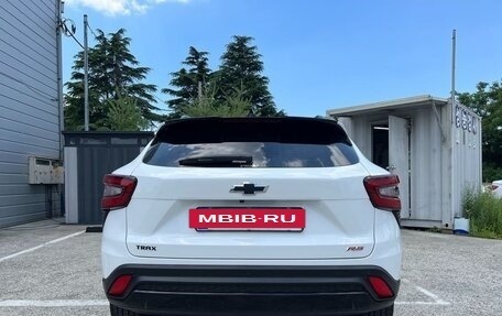Chevrolet Trax, 2023 год, 1 630 000 рублей, 4 фотография