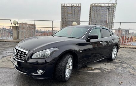 Nissan Fuga II, 2010 год, 750 000 рублей, 5 фотография