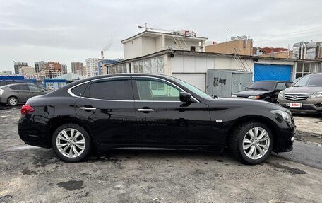 Nissan Fuga II, 2010 год, 750 000 рублей, 3 фотография