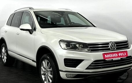 Volkswagen Touareg III, 2015 год, 3 300 000 рублей, 4 фотография