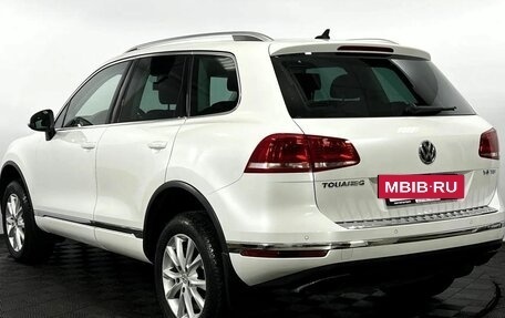 Volkswagen Touareg III, 2015 год, 3 300 000 рублей, 8 фотография