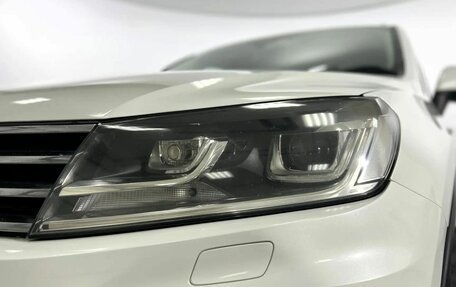 Volkswagen Touareg III, 2015 год, 3 300 000 рублей, 21 фотография
