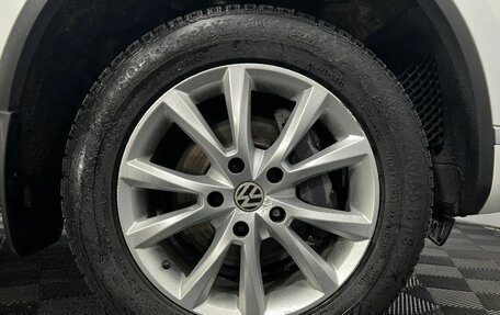 Volkswagen Touareg III, 2015 год, 3 300 000 рублей, 23 фотография