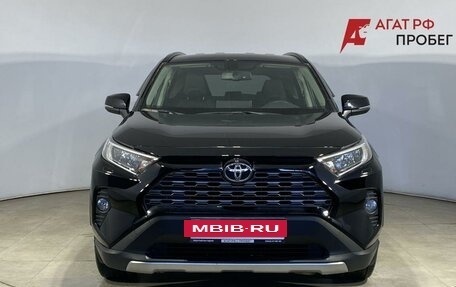 Toyota RAV4, 2021 год, 3 700 000 рублей, 2 фотография
