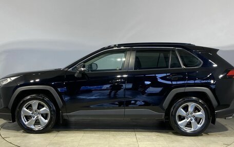Toyota RAV4, 2021 год, 3 700 000 рублей, 11 фотография
