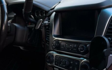 Chevrolet Tahoe IV, 2016 год, 3 600 000 рублей, 12 фотография