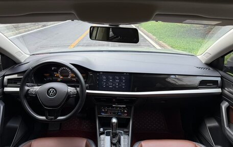 Volkswagen Lavida, 2022 год, 1 705 005 рублей, 12 фотография