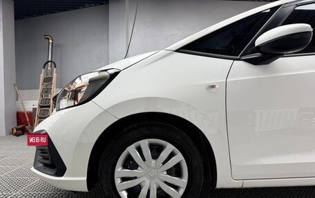 Honda Fit, 2022 год, 1 135 005 рублей, 6 фотография