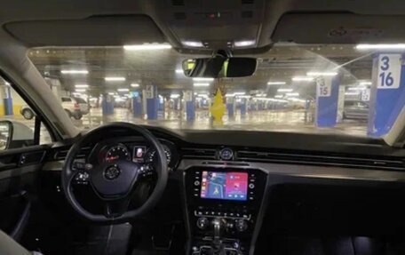 Volkswagen Passat B8 рестайлинг, 2017 год, 2 550 000 рублей, 6 фотография