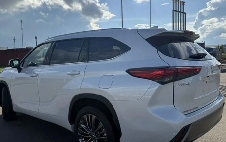 Toyota Highlander, 2026 год, 5 000 000 рублей, 5 фотография