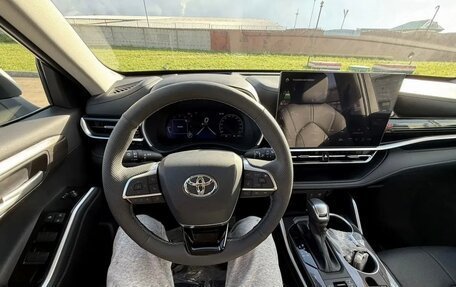 Toyota Highlander, 2026 год, 5 000 000 рублей, 16 фотография