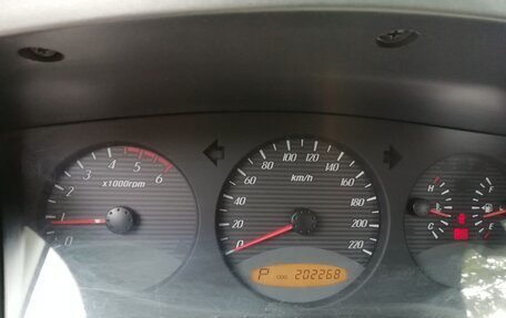 SsangYong Kyron I, 2011 год, 620 000 рублей, 18 фотография