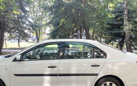 Skoda Rapid I, 2015 год, 850 000 рублей, 2 фотография