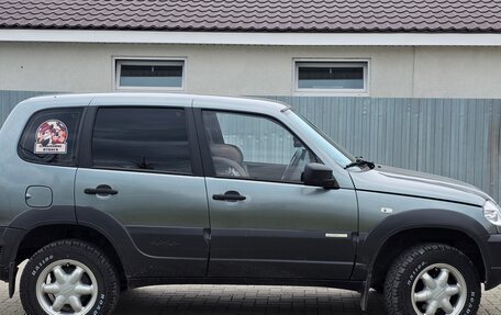 Chevrolet Niva I рестайлинг, 2013 год, 550 000 рублей, 5 фотография