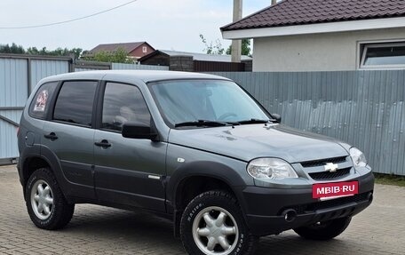 Chevrolet Niva I рестайлинг, 2013 год, 550 000 рублей, 6 фотография