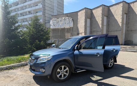 Toyota RAV4, 2011 год, 1 450 000 рублей, 2 фотография
