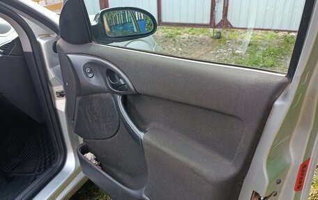Ford Focus IV, 2004 год, 208 000 рублей, 7 фотография