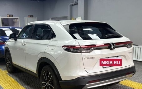 Honda Vezel, 2022 год, 1 758 005 рублей, 3 фотография