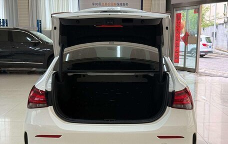 Mercedes-Benz A-Класс, 2023 год, 2 046 005 рублей, 8 фотография