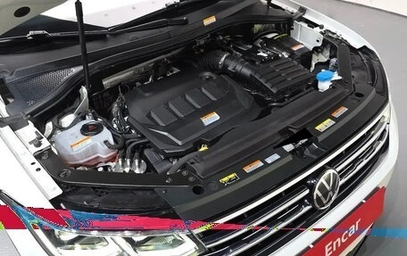 Volkswagen Tiguan II, 2022 год, 3 765 000 рублей, 5 фотография