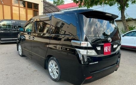 Toyota Vellfire I, 2010 год, 2 100 000 рублей, 2 фотография