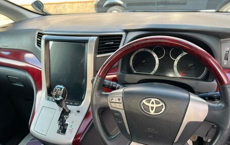 Toyota Vellfire I, 2010 год, 2 100 000 рублей, 11 фотография