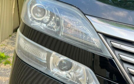 Toyota Vellfire I, 2010 год, 2 100 000 рублей, 14 фотография