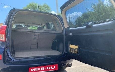 Toyota RAV4, 2007 год, 1 070 000 рублей, 9 фотография