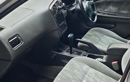 Nissan Avenir II, 2000 год, 172 000 рублей, 8 фотография