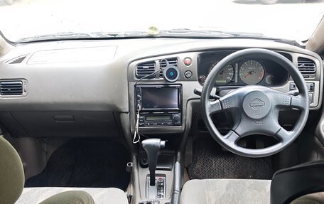 Nissan Avenir II, 2000 год, 172 000 рублей, 9 фотография