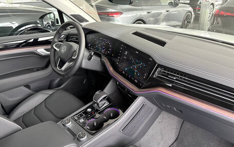 Volkswagen Touareg III, 2026 год, 13 950 000 рублей, 3 фотография