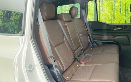 Toyota Land Cruiser Prado, 2024 год, 7 760 203 рублей, 17 фотография