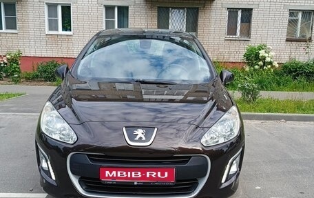 Peugeot 308 II, 2012 год, 600 000 рублей, 1 фотография