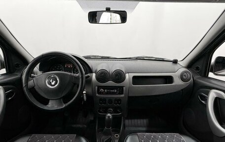 Renault Logan I, 2011 год, 850 000 рублей, 18 фотография